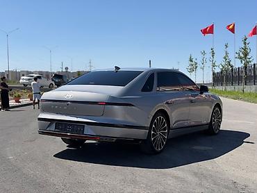 Транспорт: Hyundai Grandeur: 2023 г., 1.6 л, Автомат, Гибрид, Седан — 9