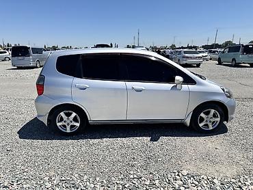 bis vip: Honda Fit: 2002 г., Автомат, Бензин, Хэтчбэк — 3