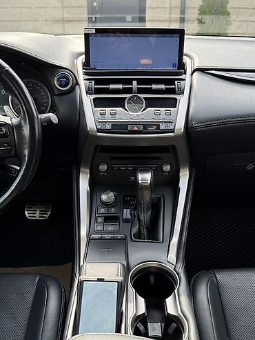 Lexus: Lexus NX: 2018 г., 2.5 л, Автомат, Гибрид, Кроссовер — 20