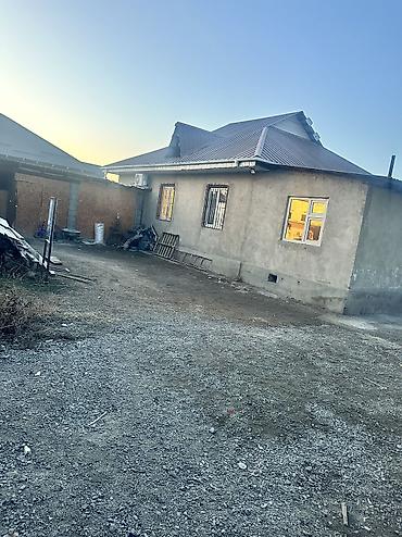 Продажа коттеджей и домов: Уй сатылат Ак ордо3 дон 4 сотик 5 болмолу жолго жакын документти кызыл — 11