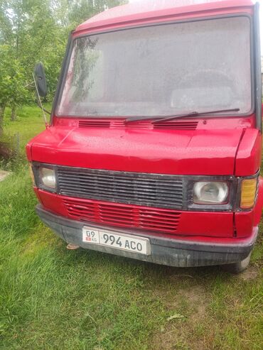 купить автомобиль маз в бишкеке: Mercedes-Benz T1: 1989 г., 3 л, Механика, Дизель, Бус