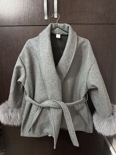 кожаная куртка мужская цена: Пальто новое