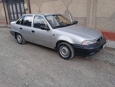 Унаа сатуу: Daewoo Nexia: 2002 г., 1.5 л, Кол менен иштөөчү, Газ, Седан — 6