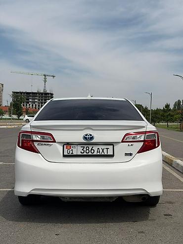 волва 2012: Toyota Camry: 2012 г., 2.5 л, Автомат, Гибрид, Седан — 2