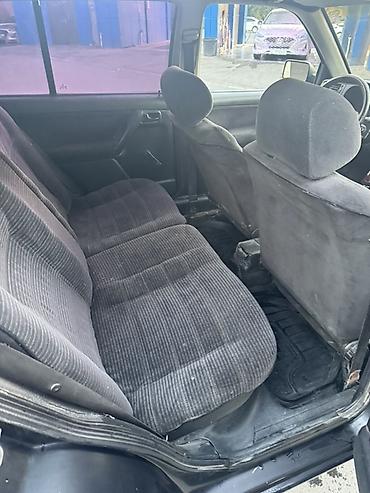 полики на голф 3: Volkswagen Golf: 1993 г., 1.8 л, Механика, Бензин, Хэтчбэк — 7