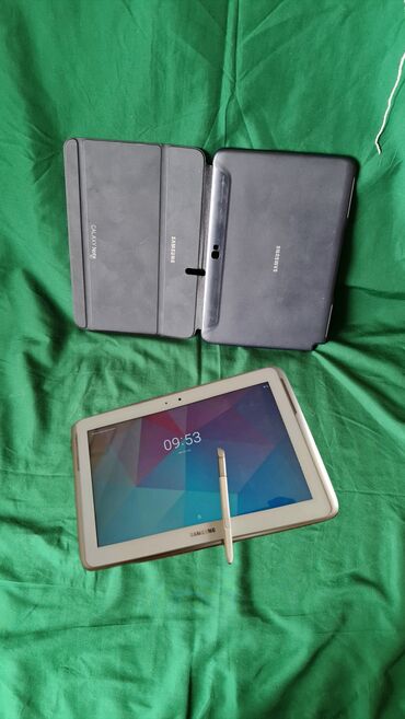 p s novo haljine: 2 samsung tableta,veliki 10.1 inca, kao novi, cena 30e ili 3500 dinara