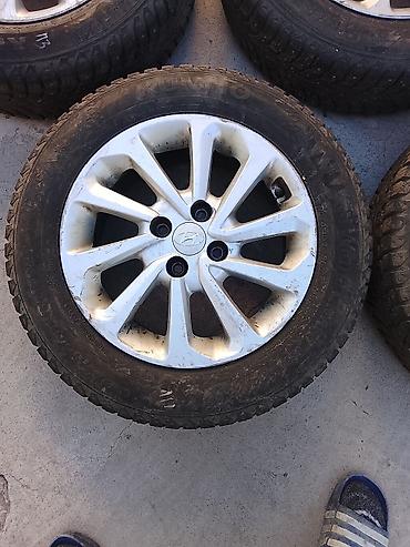 175 65 15: Оригинальный Комплект из 4 колёс Hyundai на литых дисках. Стояли на — 4
