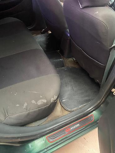Hyundai: Hyundai Elantra: 1.6 l | 1997 il Universal — 29