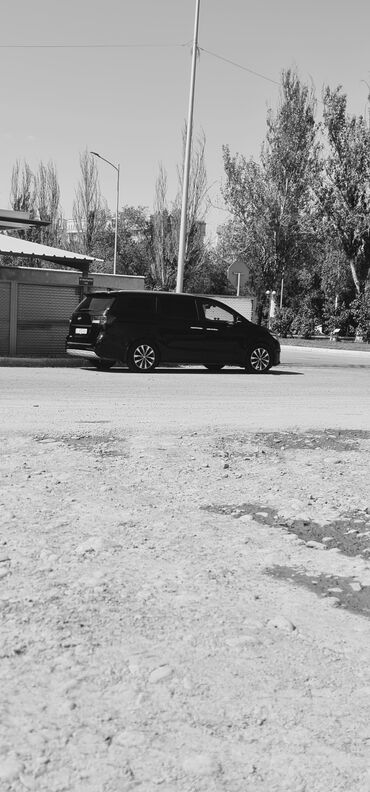 Трансфер, пассажирские перевозки: Аэропорт, Каракол, Кордай КПП Такси, легковое авто | 6 мест — 12