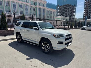 трактир 82: Toyota 4Runner: 2018 г., 4 л, Типтроник, Газ, Внедорожник