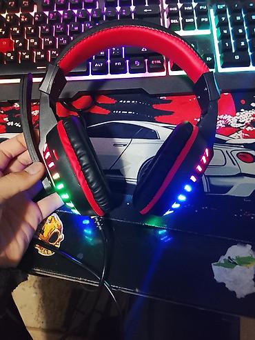 Проводные гарнитуры: Игроваые проводные наушники с LED‑подсветкой - Форм‑фактор — 1