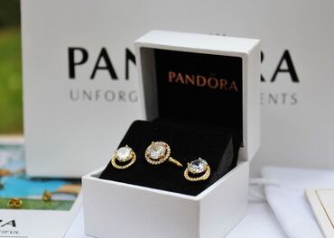 косметический набор: Очаровательный набор от Pandora🥰 Серебро 925 проба😍 Набор 2300 сом☺️