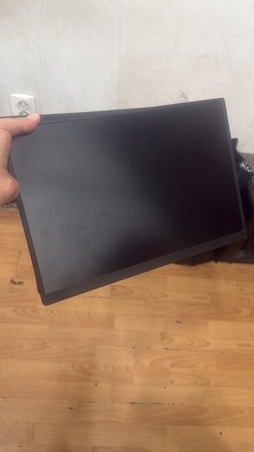 Printerlər: Daşınan portativ monitor – 15.6" Əsas xüsusiyyətlər: - Ekran ölçüsü