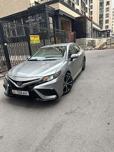 Toyota: Toyota Camry: 2018 г., 2.5 л, Вариатор, Гибрид, Седан — 5