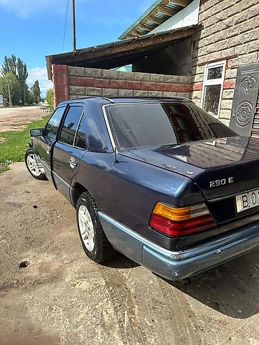 Mercedes-Benz: Mercedes-Benz W124: 1991 г., 2.3 л, Механика, Бензин, Седан — 13