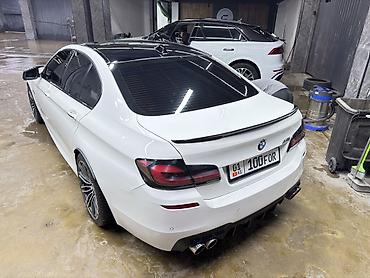 BMW 5 series: 2010 г., 3 л, Автомат, Бензин, Седан — 3