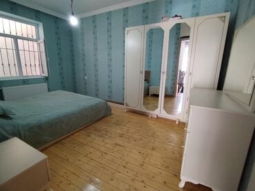 suraxani rayonunda satilan heyet evleri: 3 комнаты, 80 м², Свежий ремонт