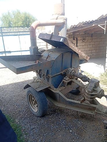 Kənd təsərrüfatı üçün qoşqu tipli yem üyüdüb‑qarışdıran/çəkən aparat at lalafo.az — 1 Kənd təsərrüfatı üçün qoşqu tipli yem üyüdüb‑qarışdıran/çəkən aparat — 1