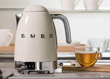 Электрический чайник SMEG, стиль ретро 50-х. - Корпус: металл с