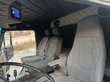 Грузовики: Грузовик, Камаз, Стандарт, 7 т, Б/у — 7