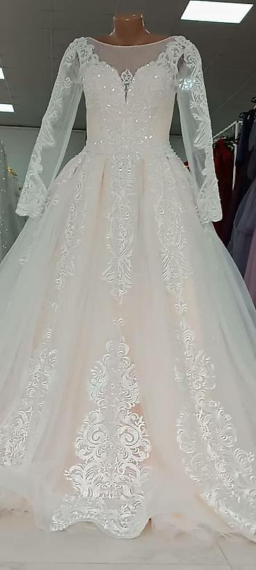 Свадебные платья: Свадебное платье, Закрытое, Мусульманское, Открытая спина, Русалка, Б/у — 2