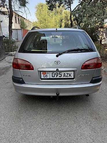 Продажа авто: Toyota Avensis: 2002 г., Механика, Универсал — 5