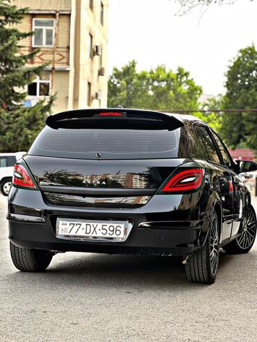 Opel: Opel Astra – Hatchback Maşın normal vəziyətdədir xırda kosmetik — 3