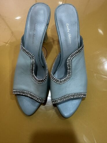 Women's Sneakers and athletic shoes: Qadın ayaqqabıları və idman krosovkaları dəsti 1) Sarı-qaranın — 5