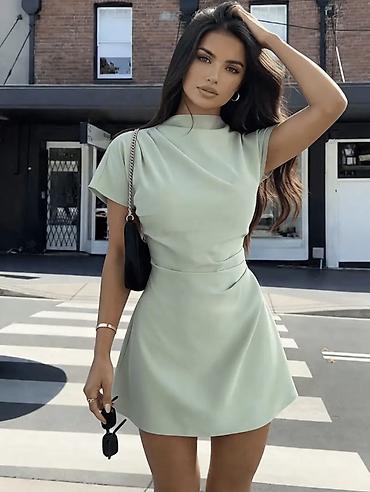 Zərif açıq-yaşıl mini don
Razmer xs-s