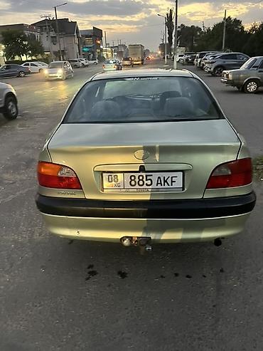 Toyota: Toyota Avensis: 1999 г., 2 л, Кол менен иштөөчү — 4