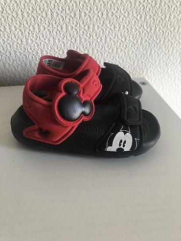 кроссовки футбол: Новые детские сандали! Adidas оригинал! Покупали в ОАЭ! Подойдут — 1