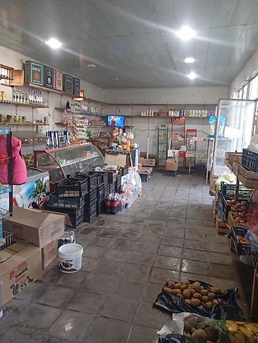 əmlak az ismayıllı: Bərdə rayon şirvanlı kəndində Ağdam yolunun üsdündə yolun kənarında — 4