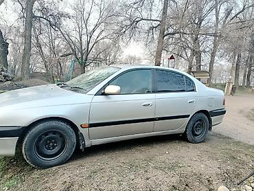 bmw x6 e71: Toyota Avensis: 2001 г., 1.8 л, Автомат, Бензин, Седан — 3
