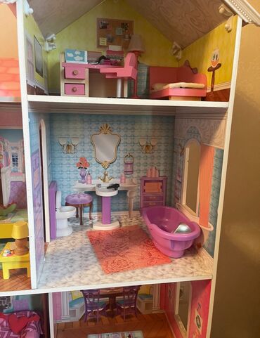 Oyuncaqlar: Игрушечный домик для девочки привезенный из Европы . Экологически — 8
