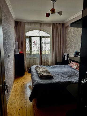 Uzunmüddətli kirayə mənzillər: 2otaqlı mənzil – rahat planlama və zövqlü interyer - Geniş qonaq — 6