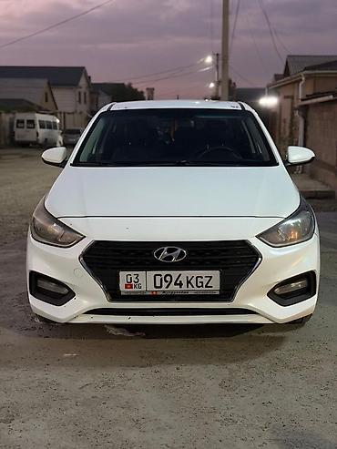 Hyundai Accent: 2018 г., 1.6 л, Механика, Бензин, Седан at lalafo.kg Hyundai Accent: 2018 г., 1.6 л, Механика, Бензин, Седан