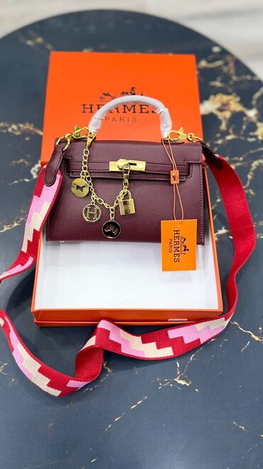 İdman çantaları: Deri brand koweloklar 35-45 azn -da lalafo.az — 21 İdman çantaları: Deri brand koweloklar 35-45 azn — 21