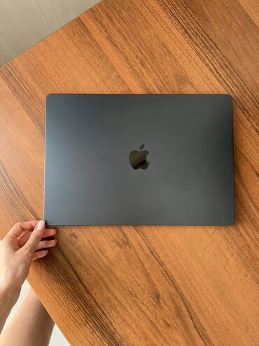 мак 2: Apple