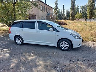 Toyota WISH: 2003 г., 1.8 л, Автомат, Бензин, Универсал