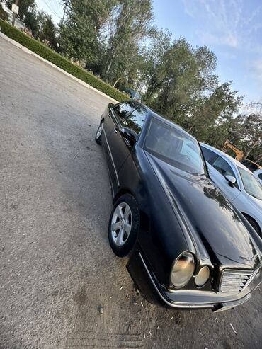 чехол для автомобиля мерседес: Mercedes-Benz E-Class: 2001 г., 2.6 л, Автомат, Бензин, Седан