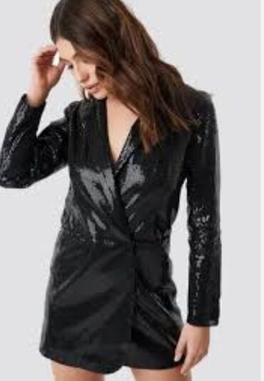 чёрное платье с: Вечернее платье, Коктейльное, Короткая модель, С рукавами, S (EU 36)