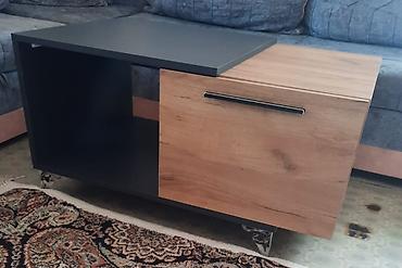 kreditle metbex stolu: Masaüstü və saxlama bölməsi olan çoxfunksiyalı sehpə/çay masası - — 2