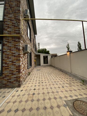 где делают ворота для дома в г бишкеке: 187 кв. м, 3 бөлмө, Жаңы ремонт Ашкана эмереги