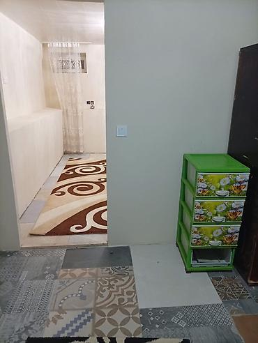 студия квартира: 2 otaqlı, mebellı kiçik mənzil (studia tipli) - Zal/istirahət guşəsi — 3
