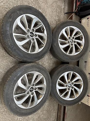 60: Комплект летних колес R17 на литых дисках - Размер шин: 225/60 R17 - — 2