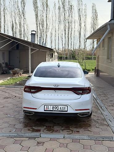 gra: Hyundai Grandeur: 2018 г., 2.4 л, Автомат, Бензин, Седан — 3