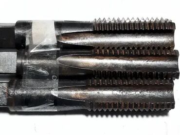 Ostali uređaji: Rucne ureznice M20 (M24x2,5) ureznica- 🔩 !-Cena je za komplet od tri — 8