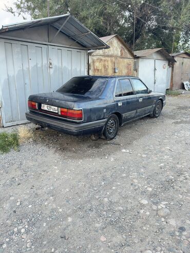 Mazda: Mazda 929: 1990 г., 2.2 л, Механика, Бензин, Седан at lalafo.kg — 4 Mazda: Mazda 929: 1990 г., 2.2 л, Механика, Бензин, Седан — 4