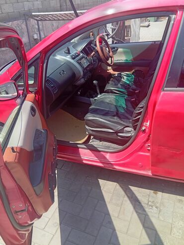 хонда сивик леви руль автамат хежибек серебристый: Honda Fit: 2002 г., 1.3 л, Вариатор, Бензин, Седан