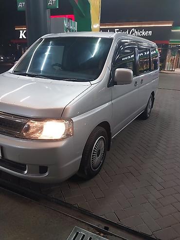 первого поколения: Honda Stepwgn: 2004 г., Бензин, Минивэн — 4